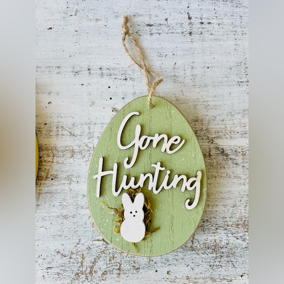 *Egg Hunt Ornament “Gone Hunting” - Picture 9 of 9